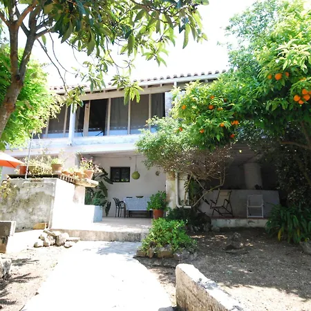 Casa vacanze Vintage In Lisbon With Pool *