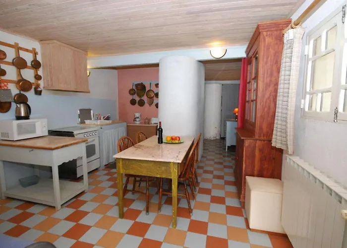 Casa vacanze Vintage In Lisbon With Pool *